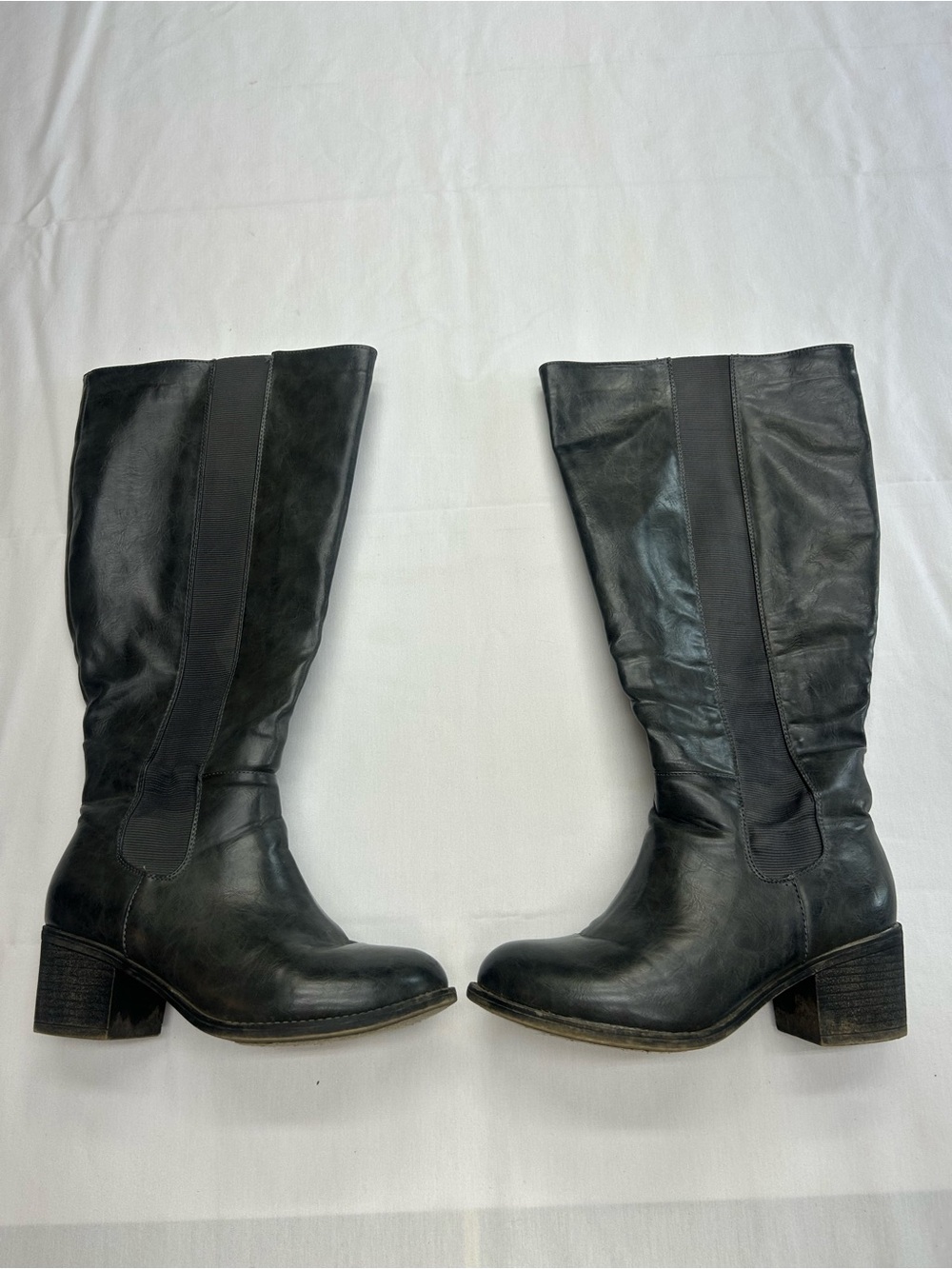Torrid Dark Grey Knee High Boots 7.5 WW Wide Calf Block Heel Square Toe 11113539